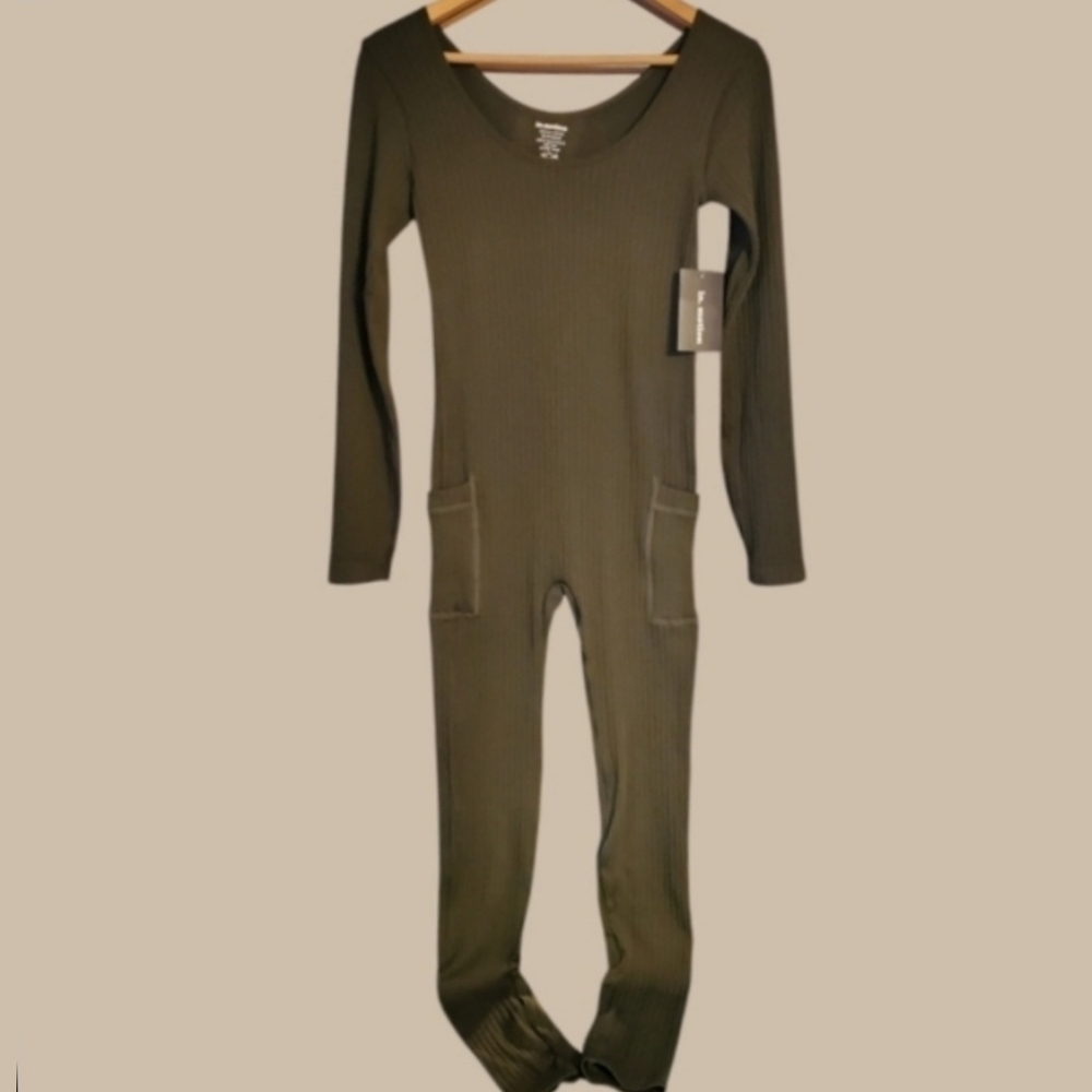 in. motion Ribbed Activewear Jumpsuit Long Sleeve Olive Green with Pockets